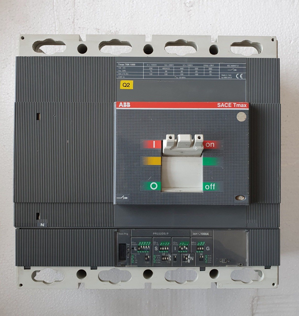 3P/4P MCCB 16–160A/1000V